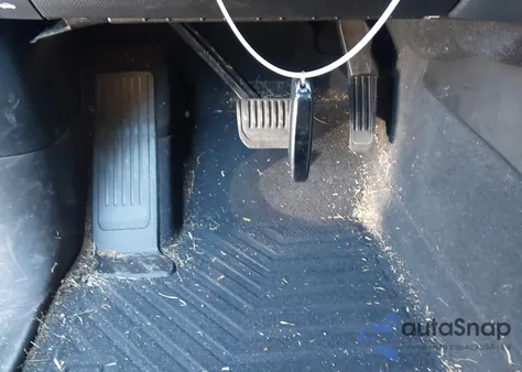 2023 Jeep Grand Cherokee L Laredo 4X4 from USA, damaged, VIN 1C4RJKAG2P8853362